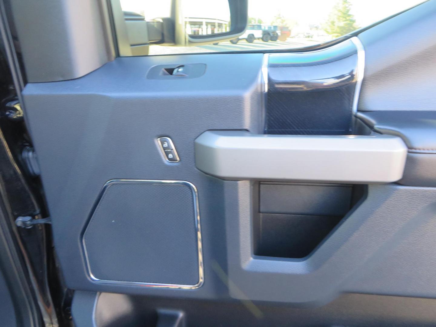 2022 BLACK /BLACK Ford F-250 SD Platinum Tremor Crew Cab Short Bed 4WD (1FT8W2BT2NE) with an 6.7L V8 OHV 16V DIESEL engine, 10 speed transmission, located at 2630 Grass Valley Highway, Auburn, CA, 95603, (530) 508-5100, 38.937893, -121.095482 - Features - BDS 4" Radius arm suspension system, Fox 2.0 shocks, Dual Fox steering stabilizers, 37" Nitto Ridge Grappler tires, 20" Fuel Rebel wheels, Airlift air bags, Airlift wireless 1 compressor, and window tint. - Photo#64