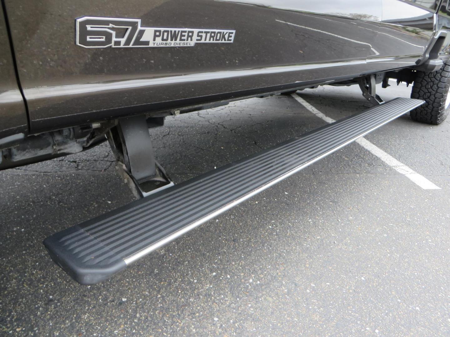 2024 Bronze /Brown Ford F-350 SD King Ranch Crew Cab Long Bed 4WD (1FT8W3BT4RE) with an 6.7L V8 OHV 16V DIESEL engine, 6A transmission, located at 2630 Grass Valley Highway, Auburn, CA, 95603, (530) 508-5100, 38.937893, -121.095482 - Longbed Kinch Ranch sitting on a BDS level kit, Fox 2.0 shocks, 20'' Method MR709 race wheels, and 35'' Toyo AT3 tires. - Photo#12