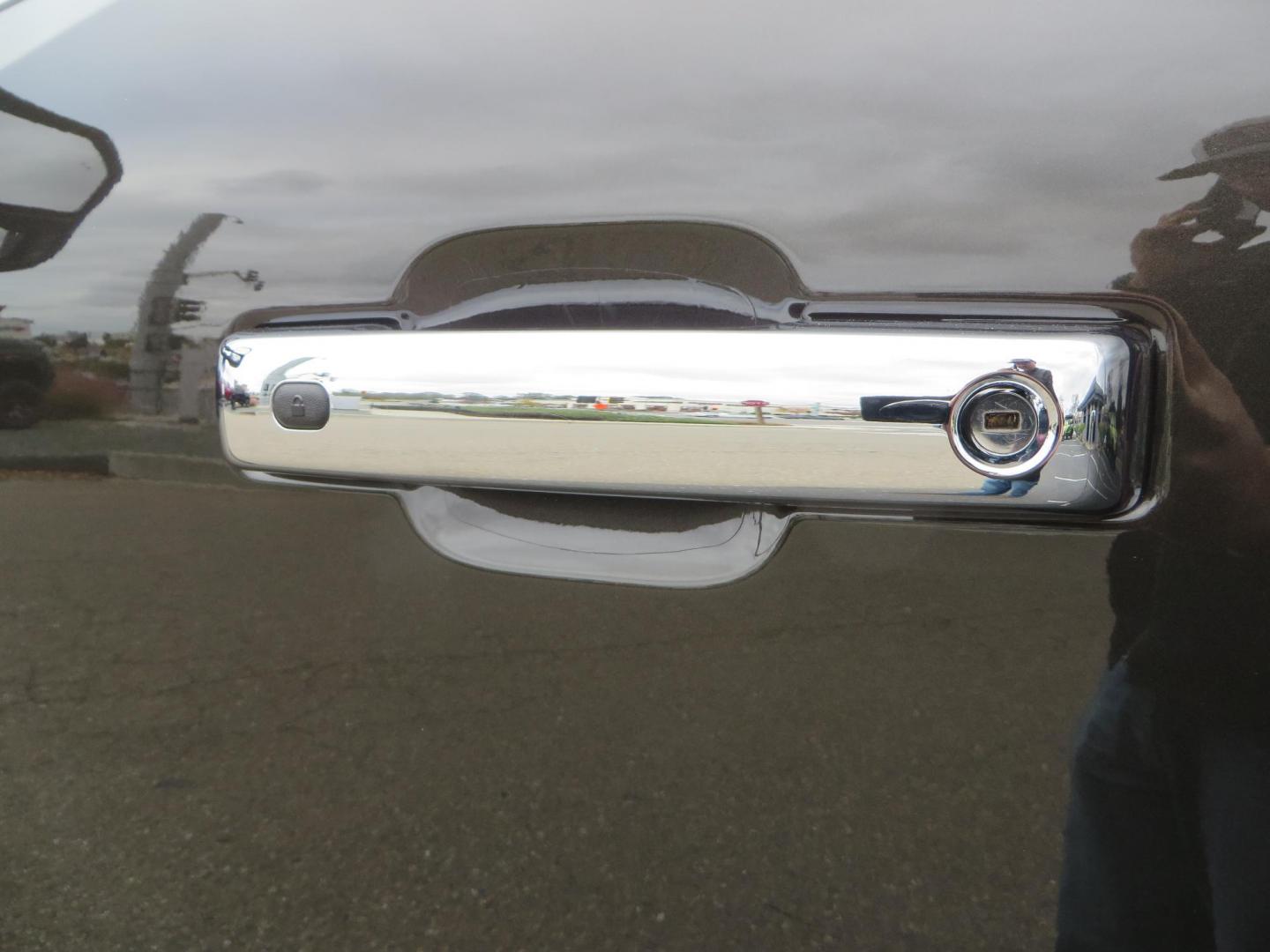 2024 Bronze /Brown Ford F-350 SD King Ranch Crew Cab Long Bed 4WD (1FT8W3BT4RE) with an 6.7L V8 OHV 16V DIESEL engine, 6A transmission, located at 2630 Grass Valley Highway, Auburn, CA, 95603, (530) 508-5100, 38.937893, -121.095482 - Longbed Kinch Ranch sitting on a BDS level kit, Fox 2.0 shocks, 20'' Method MR709 race wheels, and 35'' Toyo AT3 tires. - Photo#19