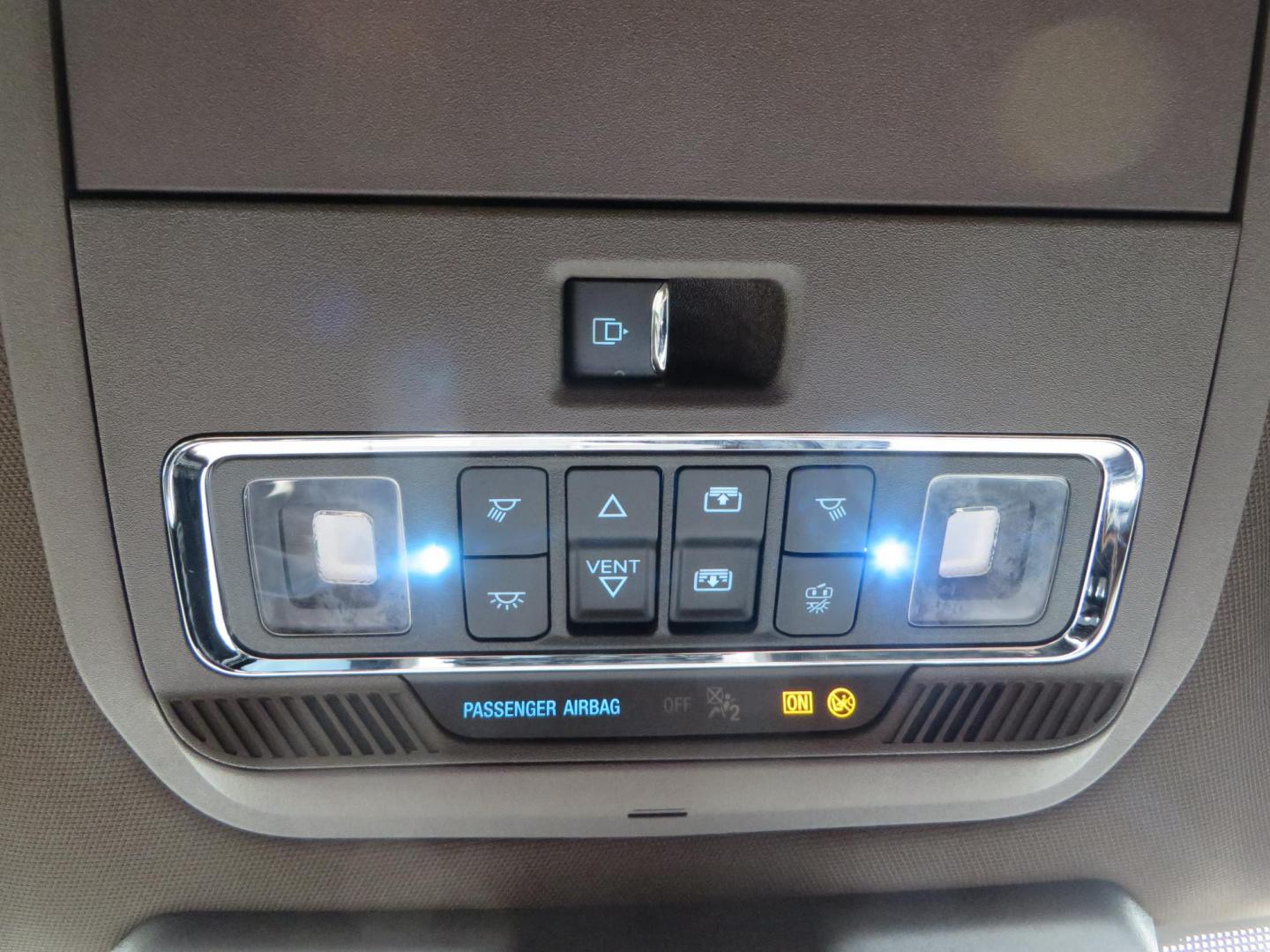 2024 Bronze /Brown Ford F-350 SD King Ranch Crew Cab Long Bed 4WD (1FT8W3BT4RE) with an 6.7L V8 OHV 16V DIESEL engine, 6A transmission, located at 2630 Grass Valley Highway, Auburn, CA, 95603, (530) 508-5100, 38.937893, -121.095482 - Longbed Kinch Ranch sitting on a BDS level kit, Fox 2.0 shocks, 20'' Method MR709 race wheels, and 35'' Toyo AT3 tires. - Photo#32