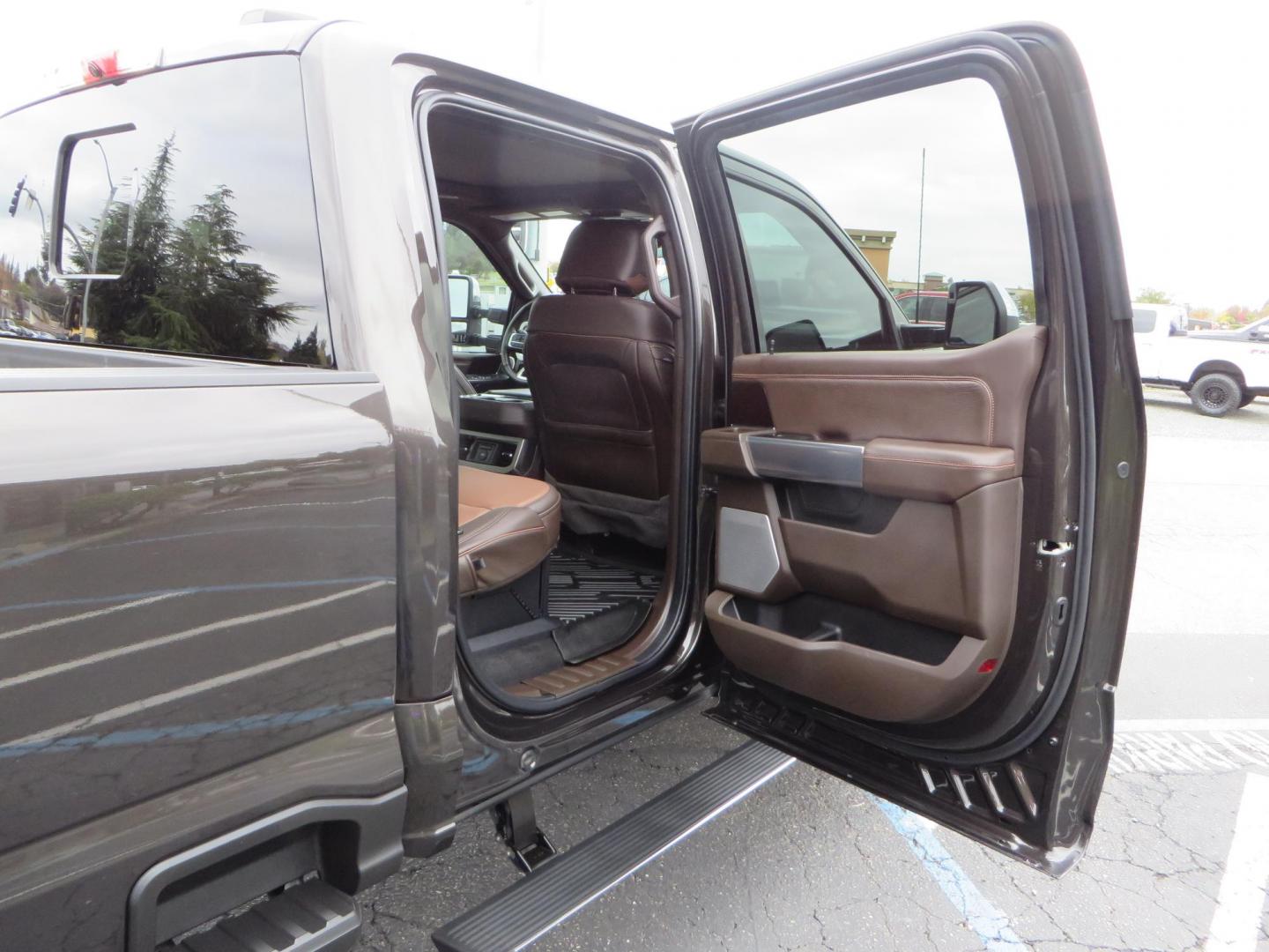 2024 Bronze /Brown Ford F-350 SD King Ranch Crew Cab Long Bed 4WD (1FT8W3BT4RE) with an 6.7L V8 OHV 16V DIESEL engine, 6A transmission, located at 2630 Grass Valley Highway, Auburn, CA, 95603, (530) 508-5100, 38.937893, -121.095482 - Longbed Kinch Ranch sitting on a BDS level kit, Fox 2.0 shocks, 20'' Method MR709 race wheels, and 35'' Toyo AT3 tires. - Photo#68