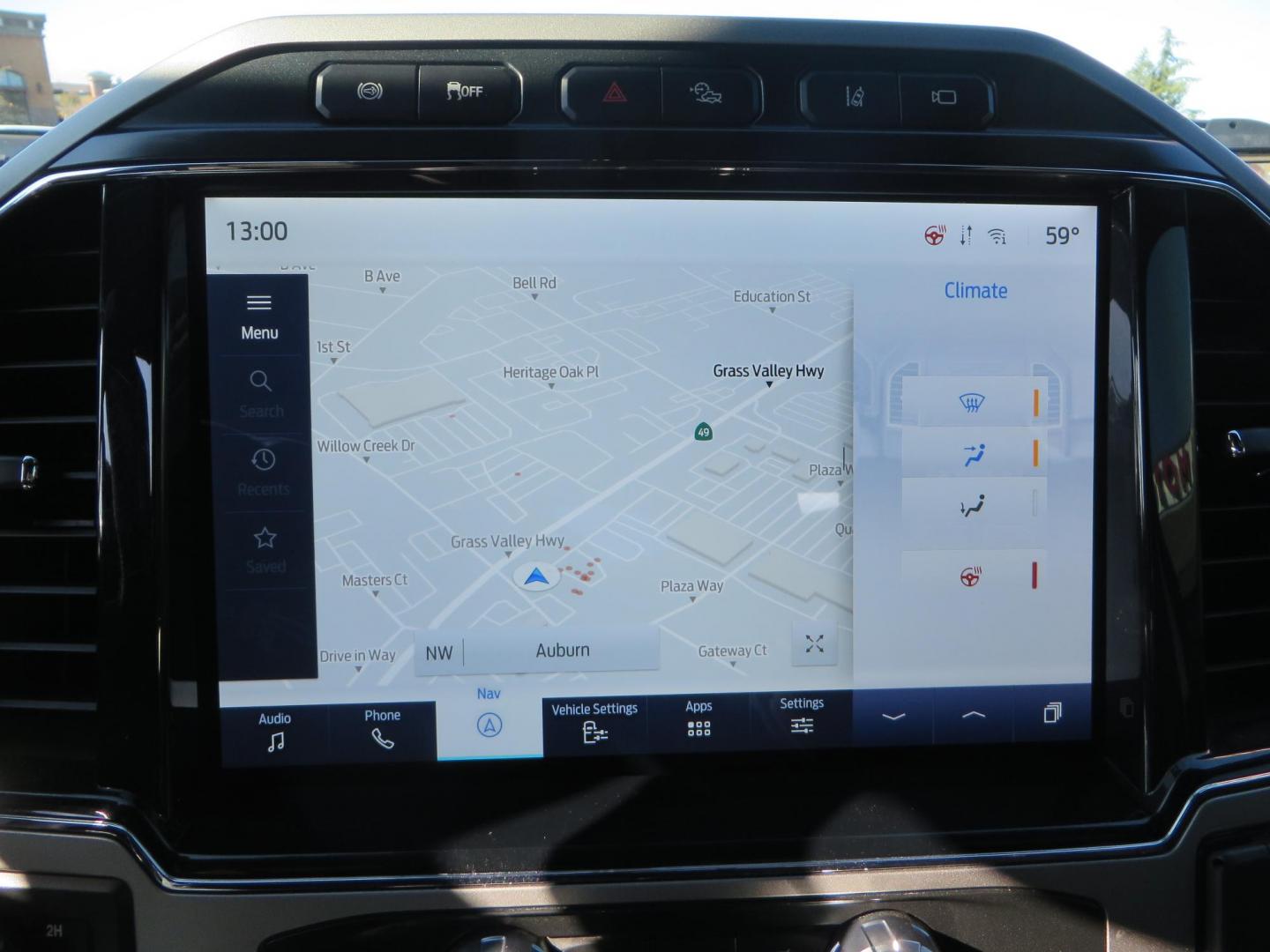 2022 White /Brown Ford F-250 SD King Ranch Crew Cab 4WD (1FT8W2BT0NE) with an 6.7L V8 OHV 16V DIESEL engine, 10 Speed Automatic transmission, located at 2630 Grass Valley Highway, Auburn, CA, 95603, (530) 508-5100, 38.937893, -121.095482 - Photo#36