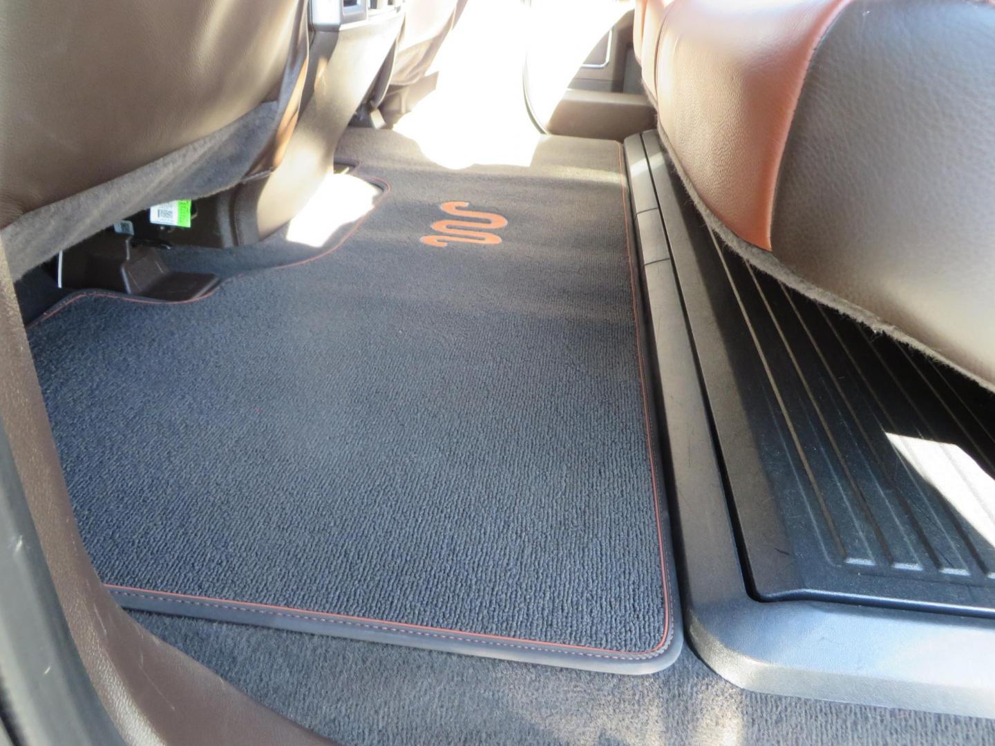 2022 White /Brown Ford F-250 SD King Ranch Crew Cab 4WD (1FT8W2BT0NE) with an 6.7L V8 OHV 16V DIESEL engine, 10 Speed Automatic transmission, located at 2630 Grass Valley Highway, Auburn, CA, 95603, (530) 508-5100, 38.937893, -121.095482 - Photo#54