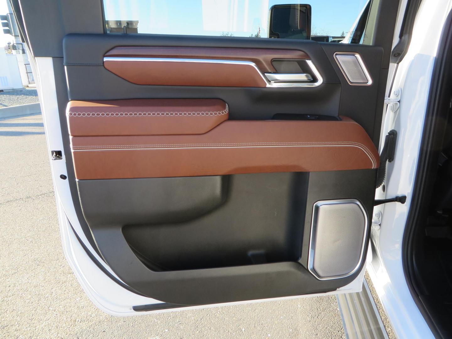 2024 White /Brown GMC Sierra 3500HD Crew Cab 4WD (1GT49YEYXRF) with an 6.6L V8 OHV 16V TURBO DIESEL engine, 10 Speed Automatic transmission, located at 2630 Grass Valley Highway, Auburn, CA, 95603, (530) 508-5100, 38.937893, -121.095482 - Must see Tow rig! - Photo#52