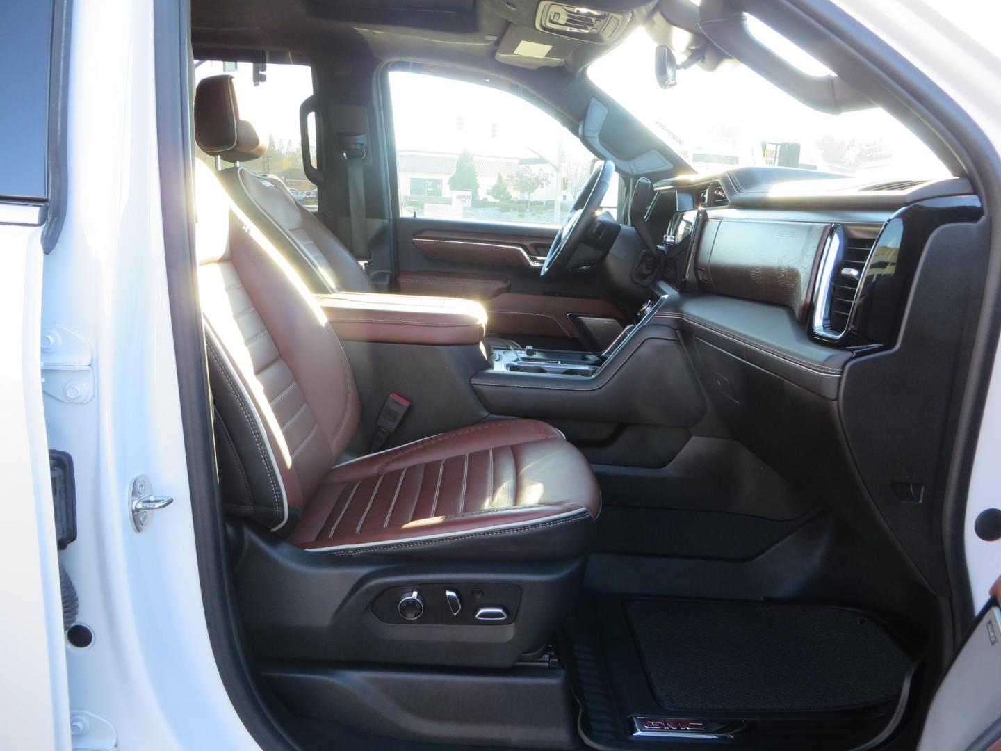 2024 White /Brown GMC Sierra 3500HD Crew Cab 4WD (1GT49YEYXRF) with an 6.6L V8 OHV 16V TURBO DIESEL engine, 10 Speed Automatic transmission, located at 2630 Grass Valley Highway, Auburn, CA, 95603, (530) 508-5100, 38.937893, -121.095482 - Must see Tow rig! - Photo#60