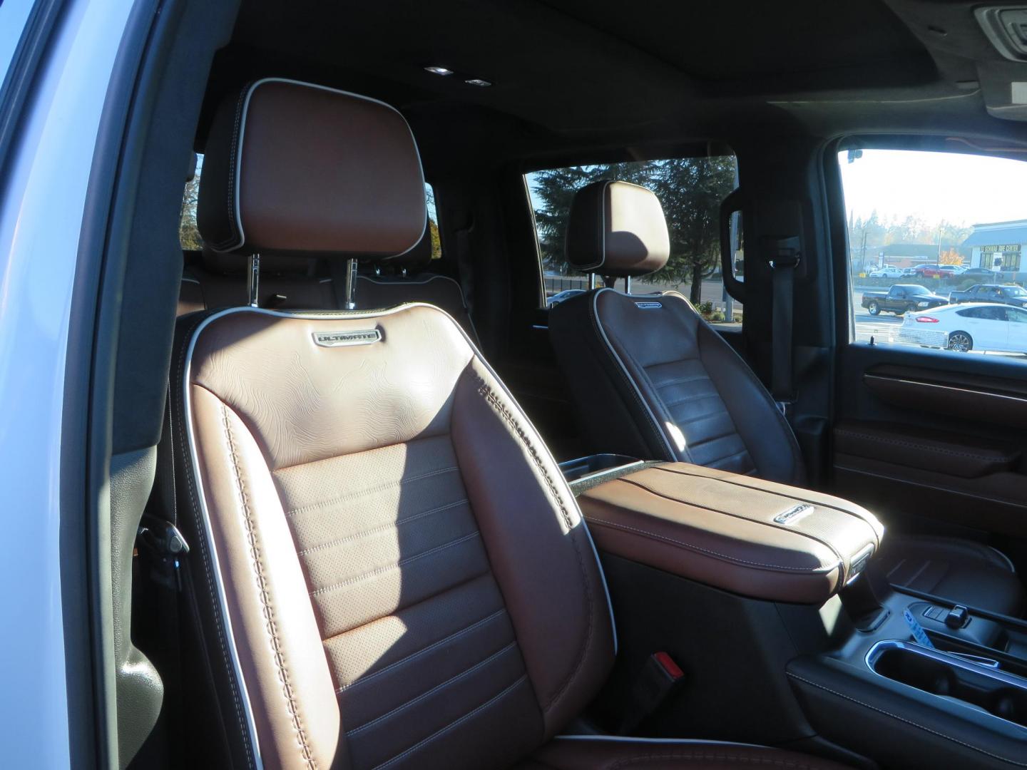 2024 White /Brown GMC Sierra 3500HD Crew Cab 4WD (1GT49YEYXRF) with an 6.6L V8 OHV 16V TURBO DIESEL engine, 10 Speed Automatic transmission, located at 2630 Grass Valley Highway, Auburn, CA, 95603, (530) 508-5100, 38.937893, -121.095482 - Must see Tow rig! - Photo#61