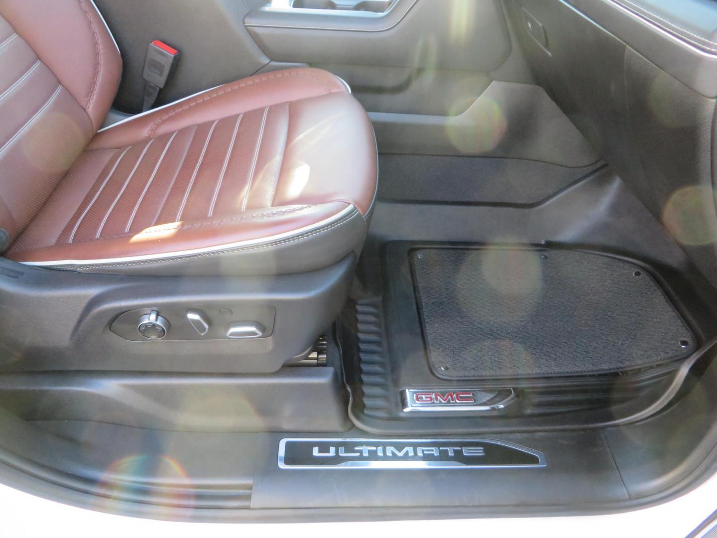 2024 White /Brown GMC Sierra 3500HD Crew Cab 4WD (1GT49YEYXRF) with an 6.6L V8 OHV 16V TURBO DIESEL engine, 10 Speed Automatic transmission, located at 2630 Grass Valley Highway, Auburn, CA, 95603, (530) 508-5100, 38.937893, -121.095482 - Must see Tow rig! - Photo#62