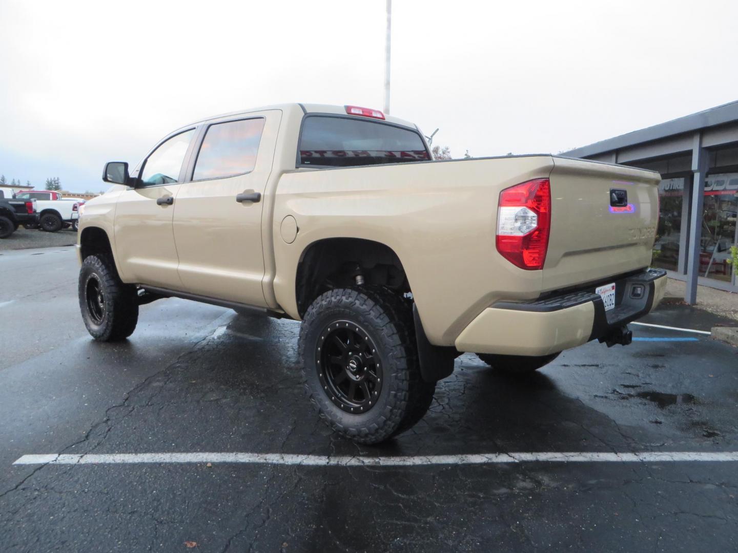 2017 Tan /Charcoal Toyota Tundra SR5 5.7L V8 CrewMax 4WD (5TFDY5F17HX) with an 5.7L V8 DOHC 32V engine, 6A transmission, located at 2630 Grass Valley Highway, Auburn, CA, 95603, (530) 508-5100, 38.937893, -121.095482 - Features- BDS 7" suspension system, Fox remote reservoir coilovers, Fox 2.0 rear shocks, 37" Toyo RT Trail, 20" Sota SSD wheels, AMP power steps, Weathertech floor liners, Weathertech impact liner. - Photo#2