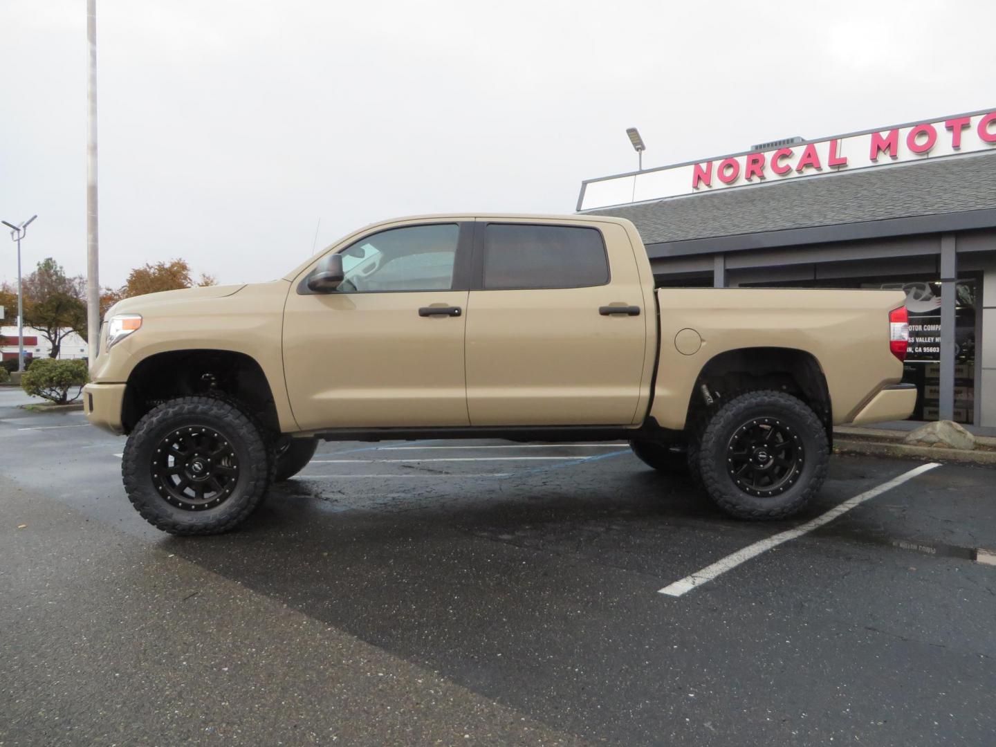 2017 Tan /Charcoal Toyota Tundra SR5 5.7L V8 CrewMax 4WD (5TFDY5F17HX) with an 5.7L V8 DOHC 32V engine, 6A transmission, located at 2630 Grass Valley Highway, Auburn, CA, 95603, (530) 508-5100, 38.937893, -121.095482 - Features- BDS 7" suspension system, Fox remote reservoir coilovers, Fox 2.0 rear shocks, 37" Toyo RT Trail, 20" Sota SSD wheels, AMP power steps, Weathertech floor liners, Weathertech impact liner. - Photo#1