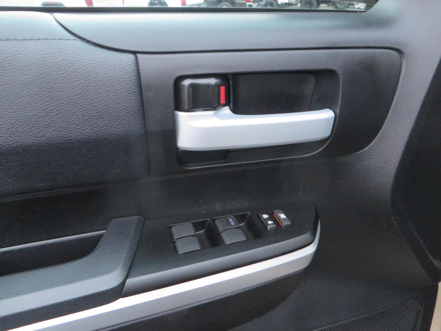 2017 Tan /Charcoal Toyota Tundra SR5 5.7L V8 CrewMax 4WD (5TFDY5F17HX) with an 5.7L V8 DOHC 32V engine, 6A transmission, located at 2630 Grass Valley Highway, Auburn, CA, 95603, (530) 508-5100, 38.937893, -121.095482 - Features- BDS 7" suspension system, Fox remote reservoir coilovers, Fox 2.0 rear shocks, 37" Toyo RT Trail, 20" Sota SSD wheels, AMP power steps, Weathertech floor liners, Weathertech impact liner. - Photo#19