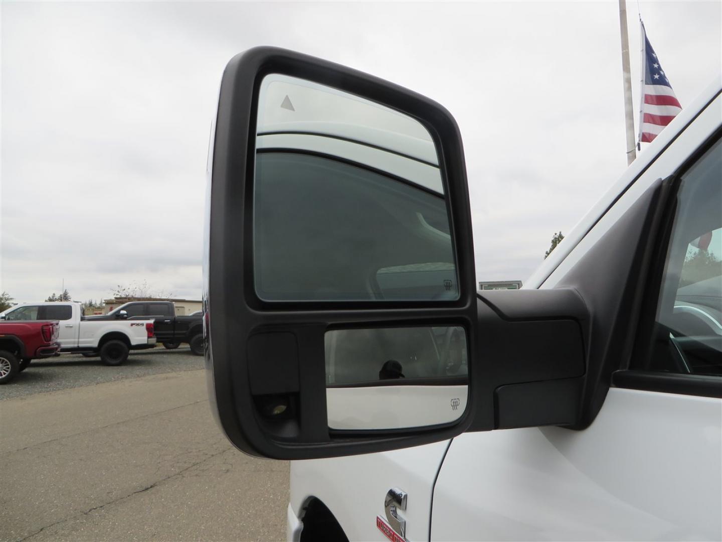 2024 White /BLACK RAM 2500 Laramie Crew Cab SWB 4WD (3C6UR5FLXRG) with an 6.7L L6 OHV 24V TURBO DIESEL engine, 6A transmission, located at 2630 Grass Valley Highway, Auburn, CA, 95603, (530) 508-5100, 38.937893, -121.095482 - Must see 6 passenger Ram sitting on a BDS leveling kit, Fox 2.0 shocks, 18" Method MR315 wheels, and 35" Nitto Ridge Grappler tires. - Photo#14