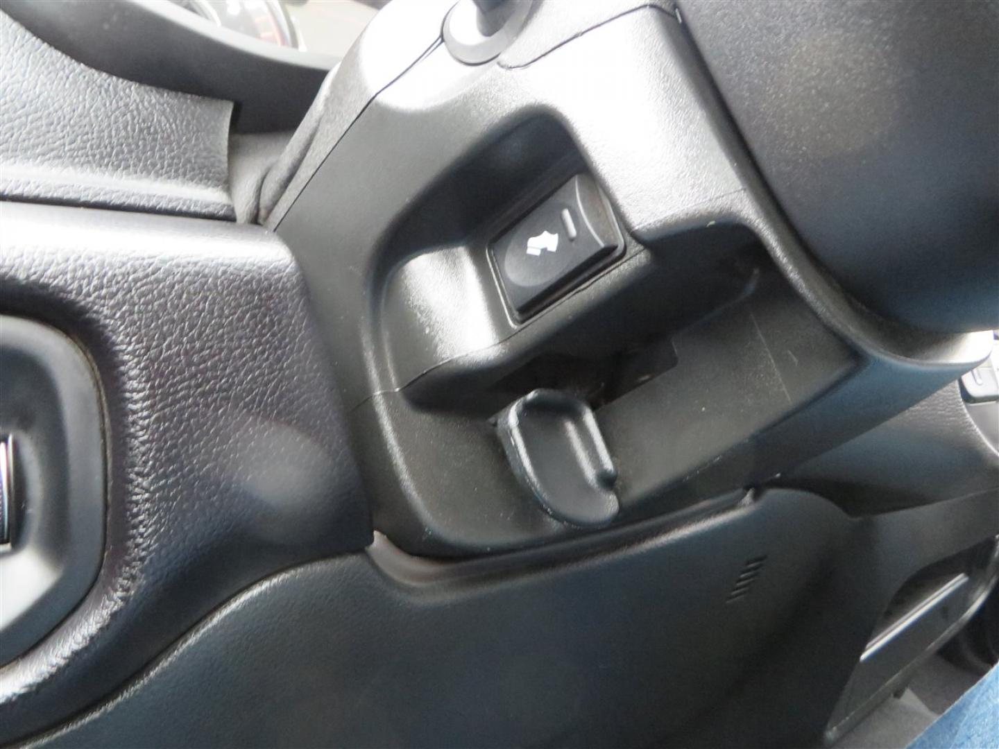 2024 White /BLACK RAM 2500 Laramie Crew Cab SWB 4WD (3C6UR5FLXRG) with an 6.7L L6 OHV 24V TURBO DIESEL engine, 6A transmission, located at 2630 Grass Valley Highway, Auburn, CA, 95603, (530) 508-5100, 38.937893, -121.095482 - Must see 6 passenger Ram sitting on a BDS leveling kit, Fox 2.0 shocks, 18" Method MR315 wheels, and 35" Nitto Ridge Grappler tires. - Photo#39