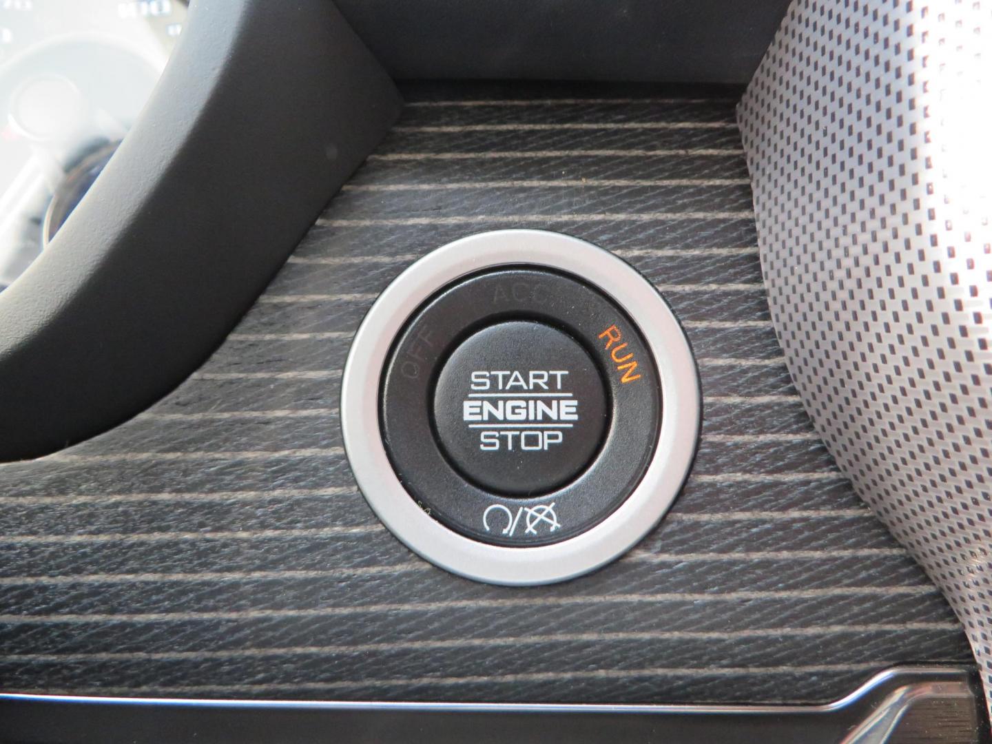 2022 White RAM 3500 Limited Crew Cab SWB 4WD (3C63R3SLXNG) with an 6.7L L6 OHV 24V TURBO DIESEL engine, 6A transmission, located at 2630 Grass Valley Highway, Auburn, CA, 95603, (530) 508-5100, 38.937893, -121.095482 - Features a BDS level kit, Fox 2.0 shocks, 20'' Fuel Hammer wheels, 35'' Nitto Ridge Grappler tires, Banks rear differential cover, S&B 52 gallon fuel tank, and window tint. - Photo#40