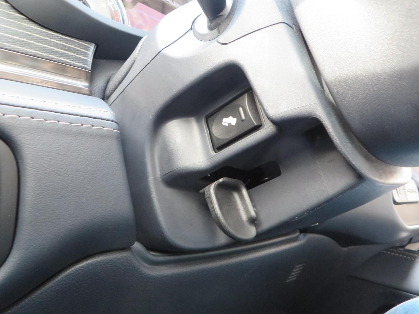 2022 White RAM 3500 Limited Crew Cab SWB 4WD (3C63R3SLXNG) with an 6.7L L6 OHV 24V TURBO DIESEL engine, 6A transmission, located at 2630 Grass Valley Highway, Auburn, CA, 95603, (530) 508-5100, 38.937893, -121.095482 - Features a BDS level kit, Fox 2.0 shocks, 20'' Fuel Hammer wheels, 35'' Nitto Ridge Grappler tires, Banks rear differential cover, S&B 52 gallon fuel tank, and window tint. - Photo#48