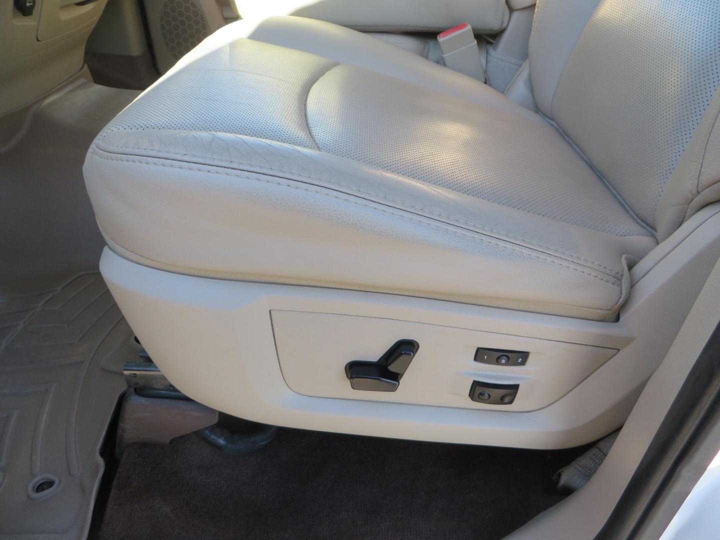 2015 White /Tan RAM 2500 Laramie Crew Cab LWB 4WD (3C6UR5KLXFG) with an 6.7L L6 OHV 24V TURBO DIESEL engine, 6-Speed Automatic transmission, located at 2630 Grass Valley Highway, Auburn, CA, 95603, (530) 508-5100, 38.937893, -121.095482 - Features- Thuren Suspension system, Fox 2.5 Performance Elite shocks, N-Fab runnign boards, Rimrock rear bumper, 20'' Fuel wheels, 35'' Nito Trail Grappler tires, Weathertech floor liners, and a Banks intake. - Photo#24