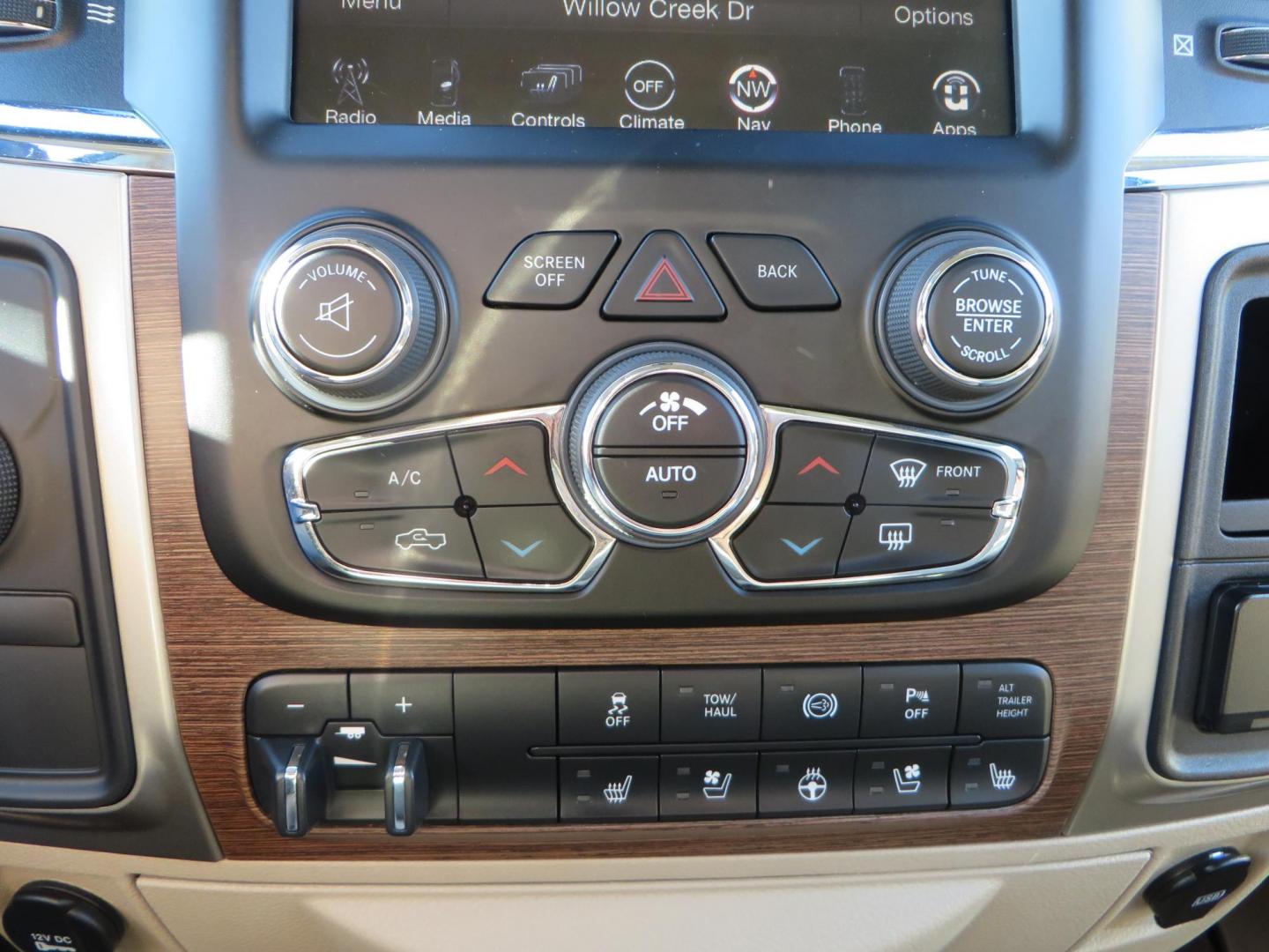 2015 White /Tan RAM 2500 Laramie Crew Cab LWB 4WD (3C6UR5KLXFG) with an 6.7L L6 OHV 24V TURBO DIESEL engine, 6-Speed Automatic transmission, located at 2630 Grass Valley Highway, Auburn, CA, 95603, (530) 508-5100, 38.937893, -121.095482 - Features- Thuren Suspension system, Fox 2.5 Performance Elite shocks, N-Fab runnign boards, Rimrock rear bumper, 20'' Fuel wheels, 35'' Nito Trail Grappler tires, Weathertech floor liners, and a Banks intake. - Photo#32