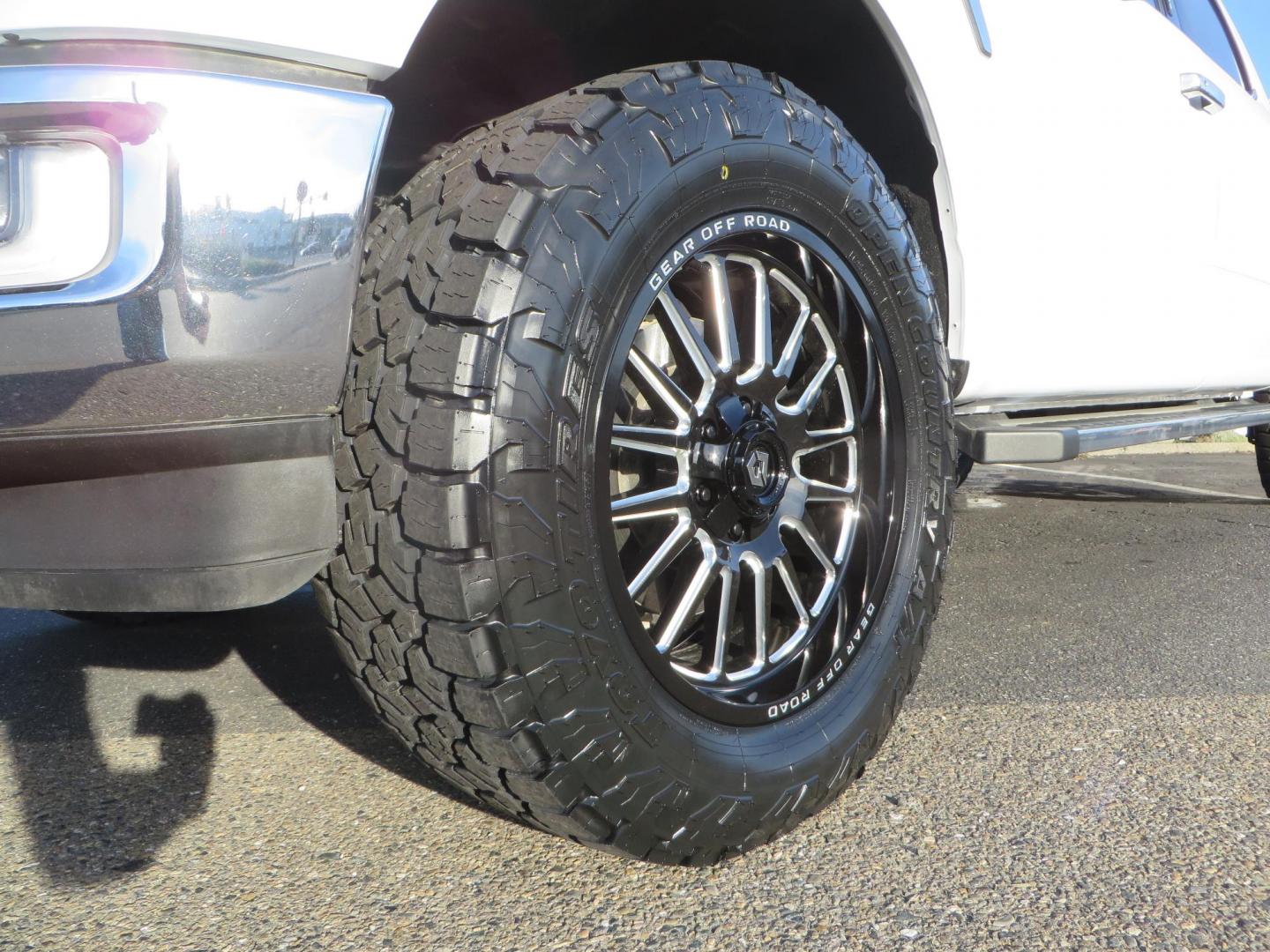 2024 White Ford F-150 Lariat SuperCrew 4WD (1FTFW5L56RF) with an 5.0L V8 OHV 16V engine, 6A transmission, located at 2630 Grass Valley Highway, Auburn, CA, 95603, (530) 508-5100, 38.937893, -121.095482 - New Level kit, 20'' Gear Alloy 764BM wheels, and Toyo Open Country AT3 tires. - Photo#9