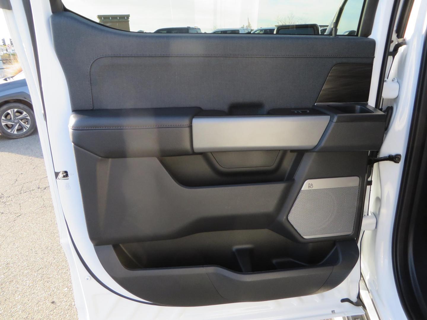 2024 White Ford F-150 Lariat SuperCrew 4WD (1FTFW5L56RF) with an 5.0L V8 OHV 16V engine, 6A transmission, located at 2630 Grass Valley Highway, Auburn, CA, 95603, (530) 508-5100, 38.937893, -121.095482 - New Level kit, 20'' Gear Alloy 764BM wheels, and Toyo Open Country AT3 tires. - Photo#42